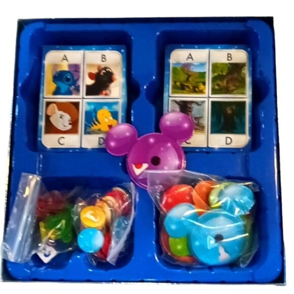 Board Game Pictopia The Ultimate Picture-Trivia Family Game Disney Edition - Picture 5 of 7